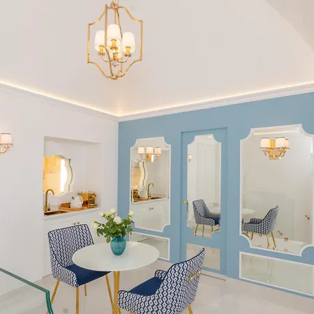 La Sirenetta Luxury Couette-café 4*